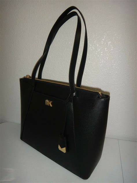 Michael Kors Black Maddie Md Ew TZ Tote New With Tags And 